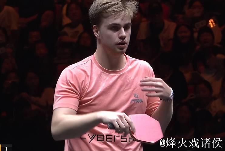 莫雷加德抗议张本智和叫喊遭裁判警告